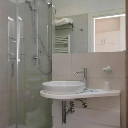 Hotel Aragosta Cattolica