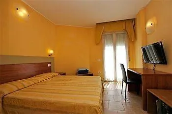 Hotel Aragosta 3*