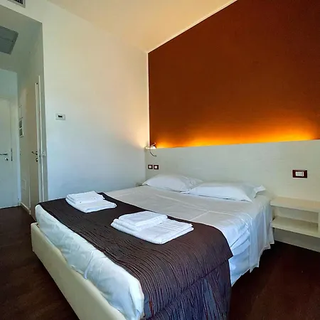 Hotel Aragosta 3*