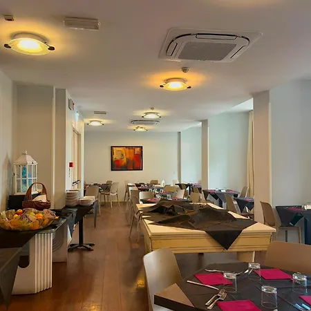 Hotel Aragosta Cattolica