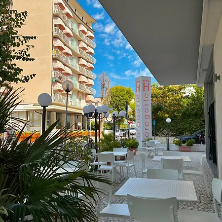 Hotel Aragosta Cattolica