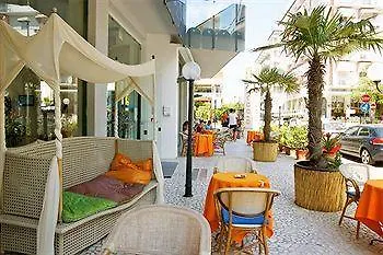 Hotel Aragosta Cattolica